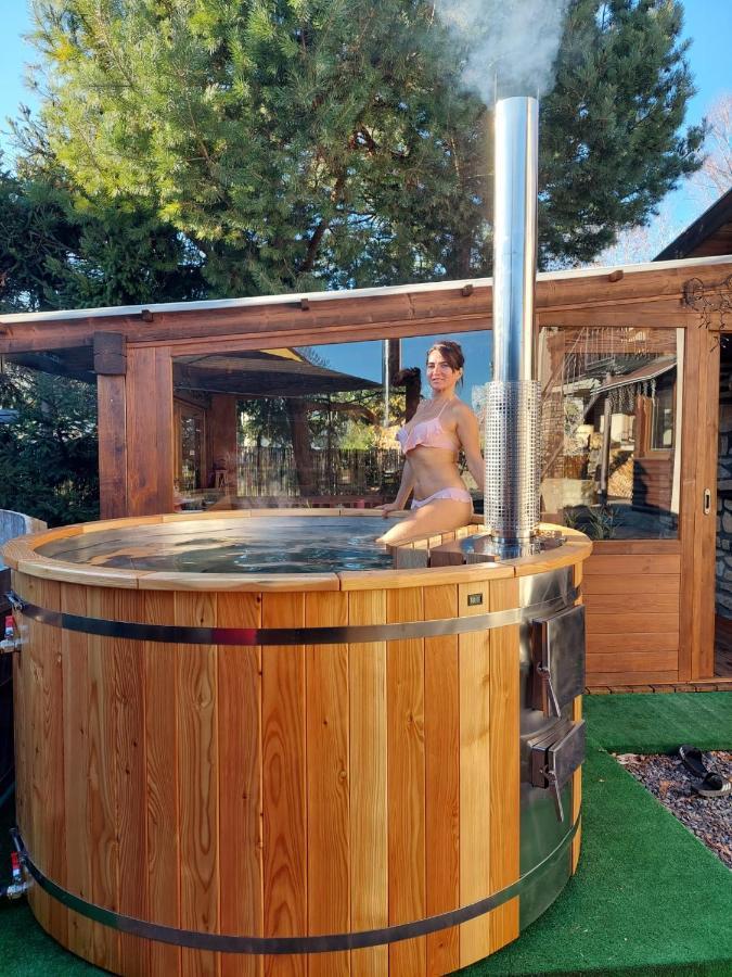 Privat Prima Hotell Liptovský Ján Exteriör bild