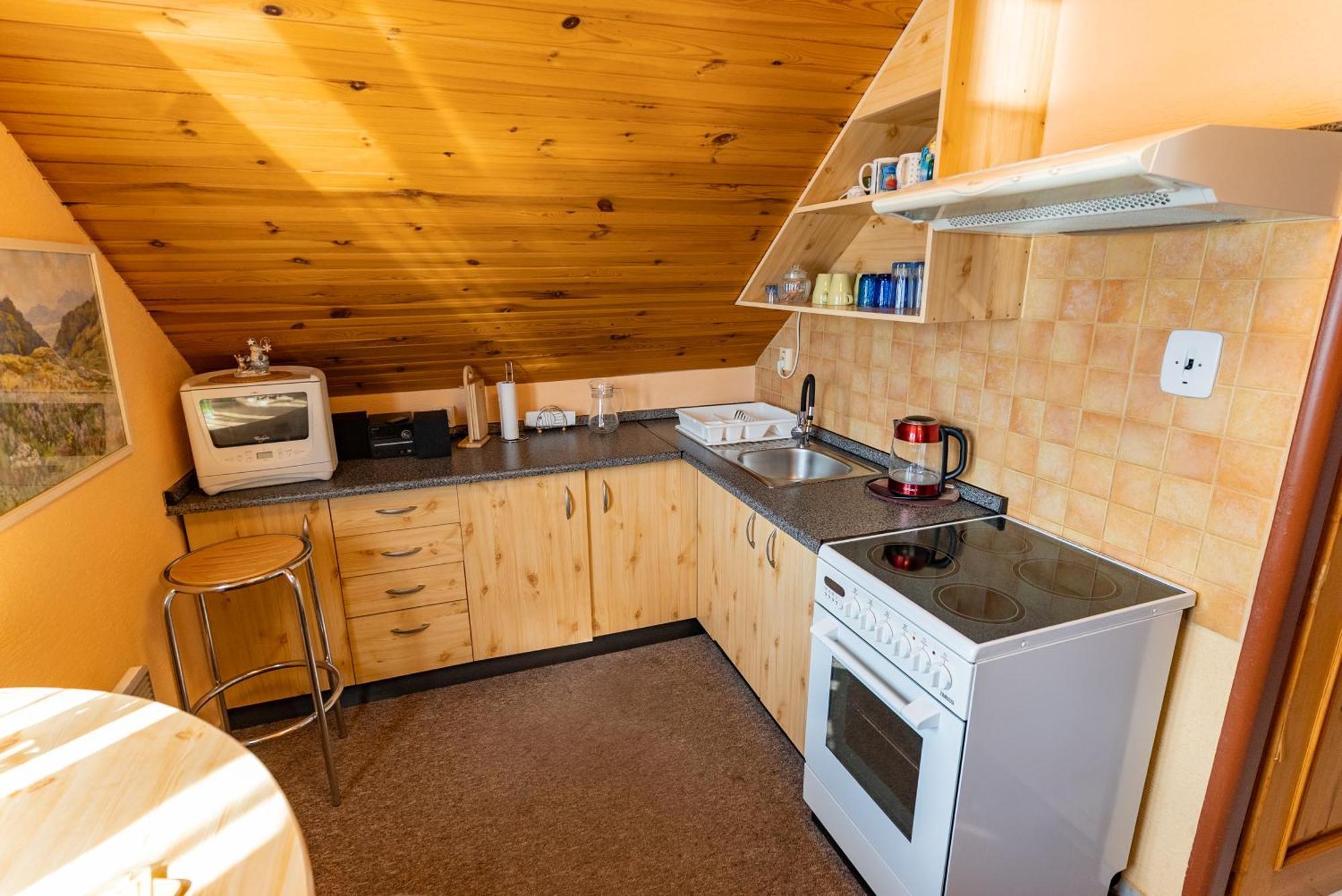 Privat Prima Hotell Liptovský Ján Exteriör bild