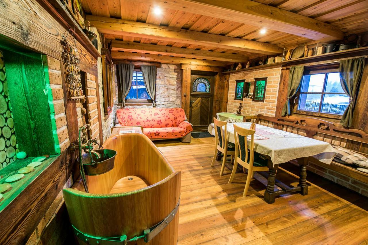 Privat Prima Hotell Liptovský Ján Exteriör bild
